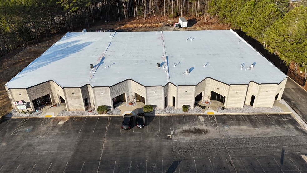 2501-2513 Park Central Blvd, Decatur, GA for lease - Building Photo - Image 3 of 6