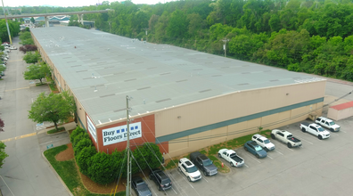 100-128 Powell Pl, Nashville, TN for lease Interior Photo- Image 2 of 3