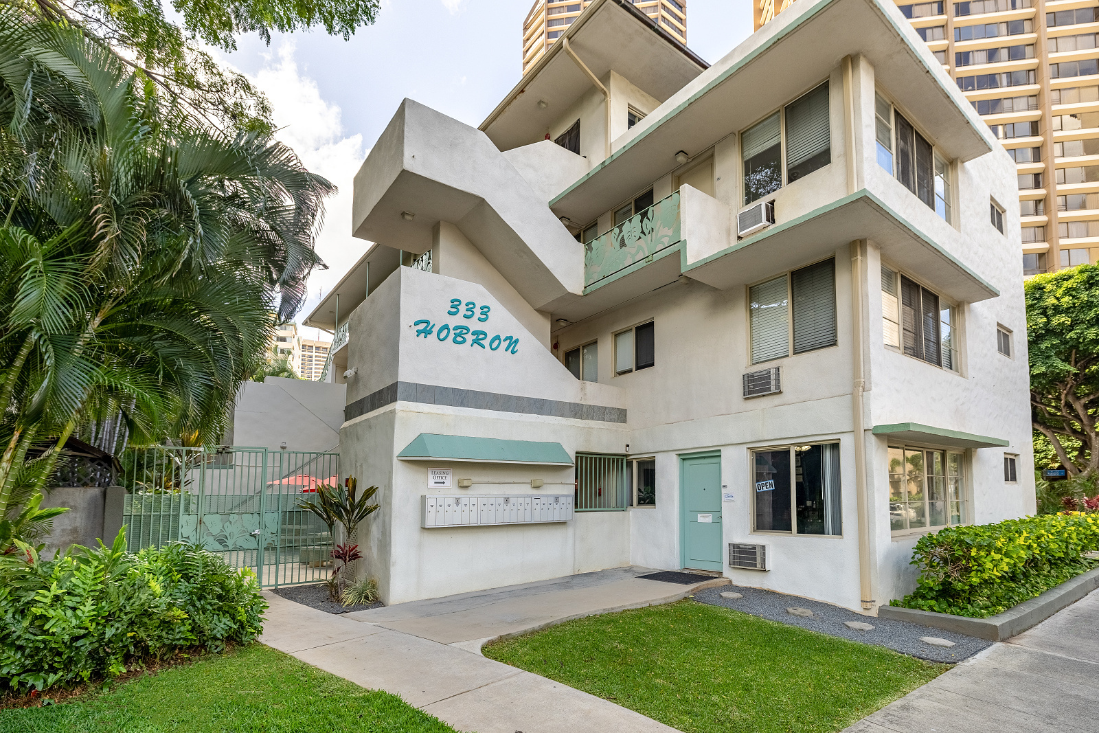 331-333 Hobron Ln, Honolulu, HI for sale Building Photo- Image 1 of 1