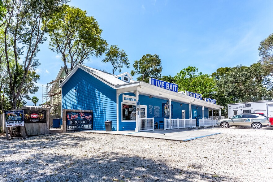 102970 Overseas Hwy, Key Largo, FL for sale - Primary Photo - Image 1 of 32