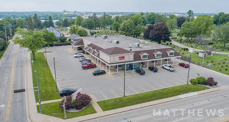 2222 S Webster Ave, Green Bay, WI for sale - Building Photo - Image 1 of 3