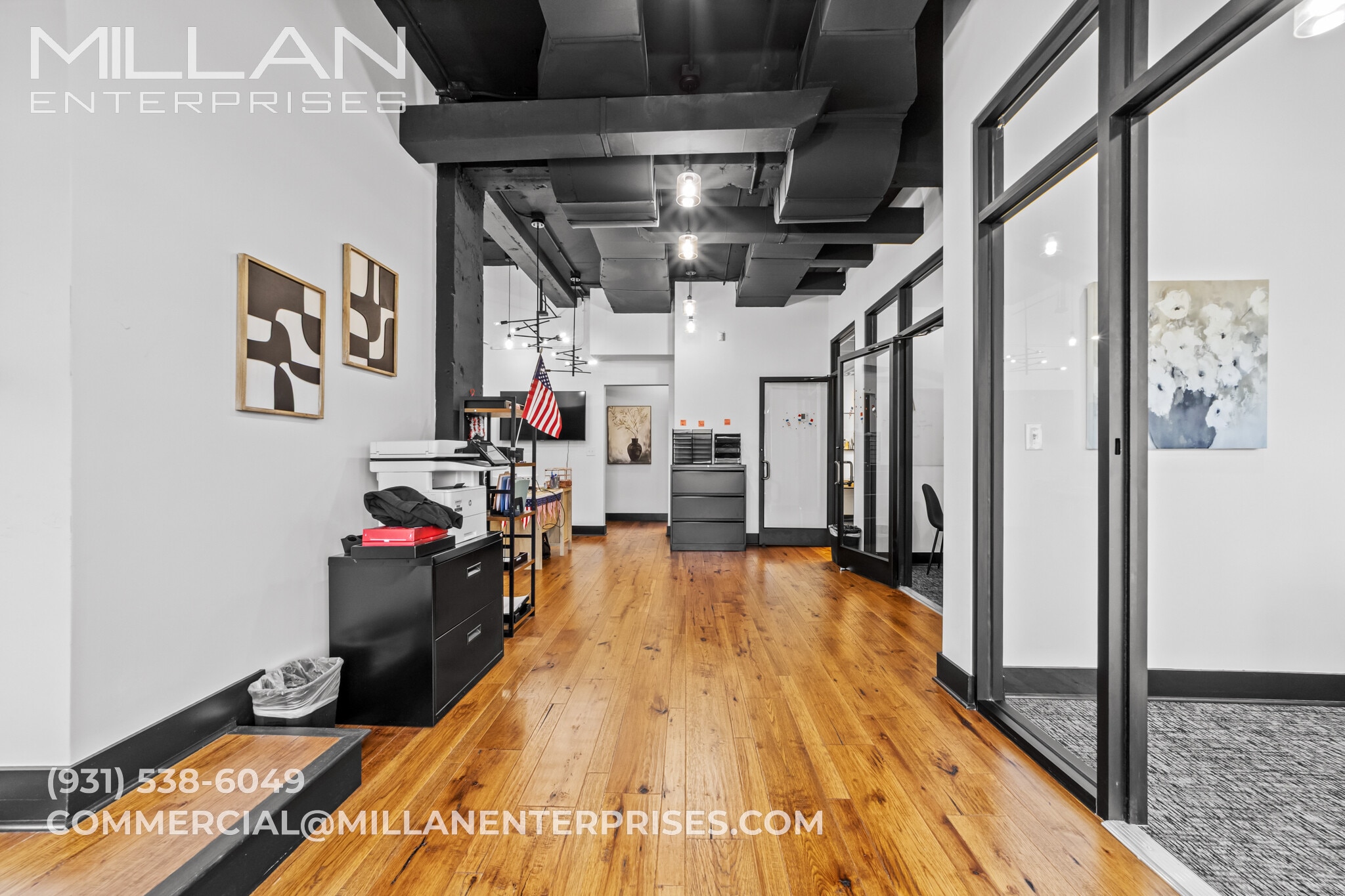 110 Main St, Clarksville, TN for lease Interior Photo- Image 1 of 10
