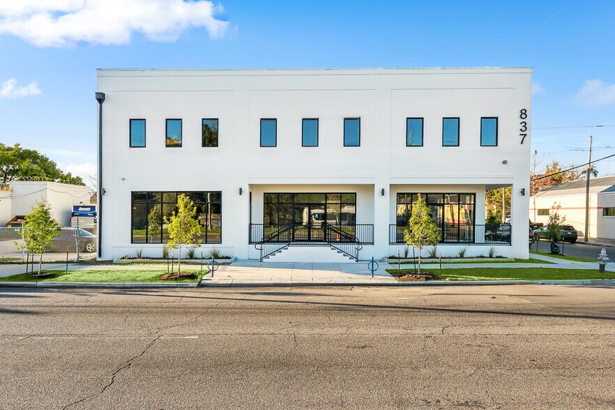 837 N Broad Ave, New Orleans, LA for lease - Building Photo - Image 1 of 6