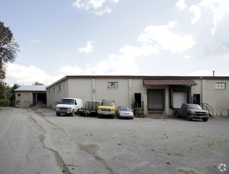 1 Rosetta St, Halton Hills, ON for lease - Building Photo - Image 2 of 3