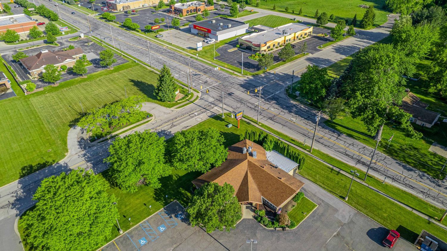 475 Sand Creek Dr, Chesterton, IN 46304 Retail for Sale