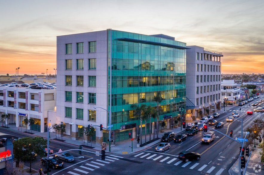 4305 University Ave, San Diego, CA for lease - Primary Photo - Image 1 of 5