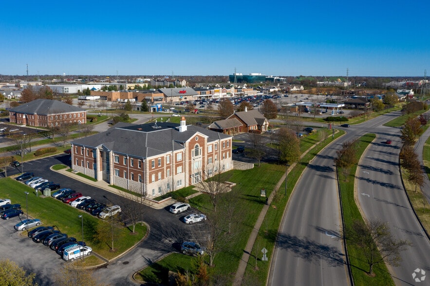 424 Lewis Hargett Cir, Lexington, KY for lease - Aerial - Image 1 of 22