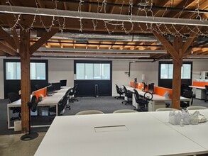 1651 S Central Ave, Glendale, CA for lease Interior Photo- Image 2 of 7