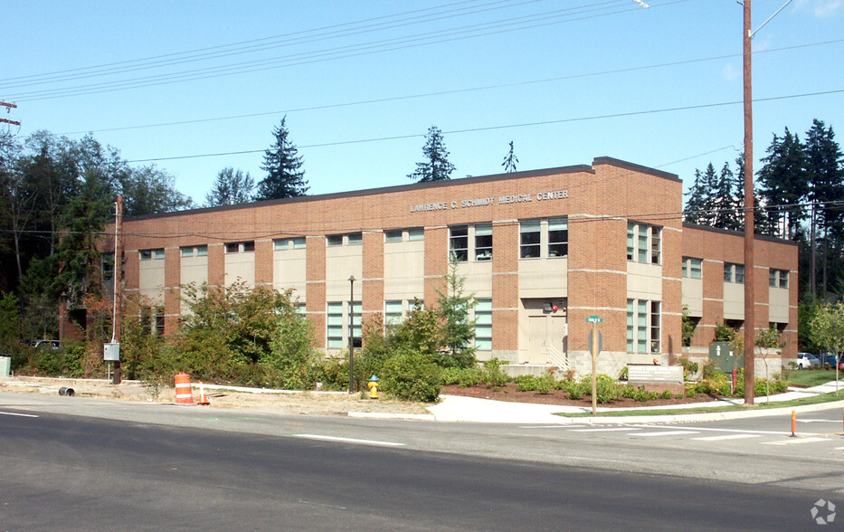 1025 153rd St SE, Mill Creek, WA for lease - Primary Photo - Image 1 of 2