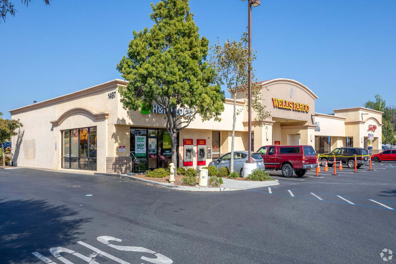 1401-1497 E Valley Pky, Escondido, CA 92027 - Home Depot Plaza | LoopNet