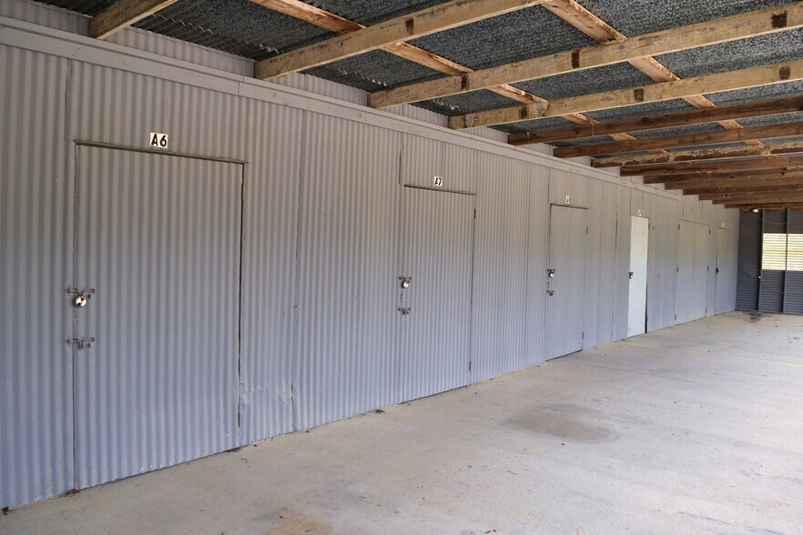 5406 S US Highway 69, Lufkin, TX 75901 Homer Mini Storage