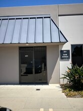 1815 W 205th St, Torrance, CA for lease Lobby- Image 2 of 4