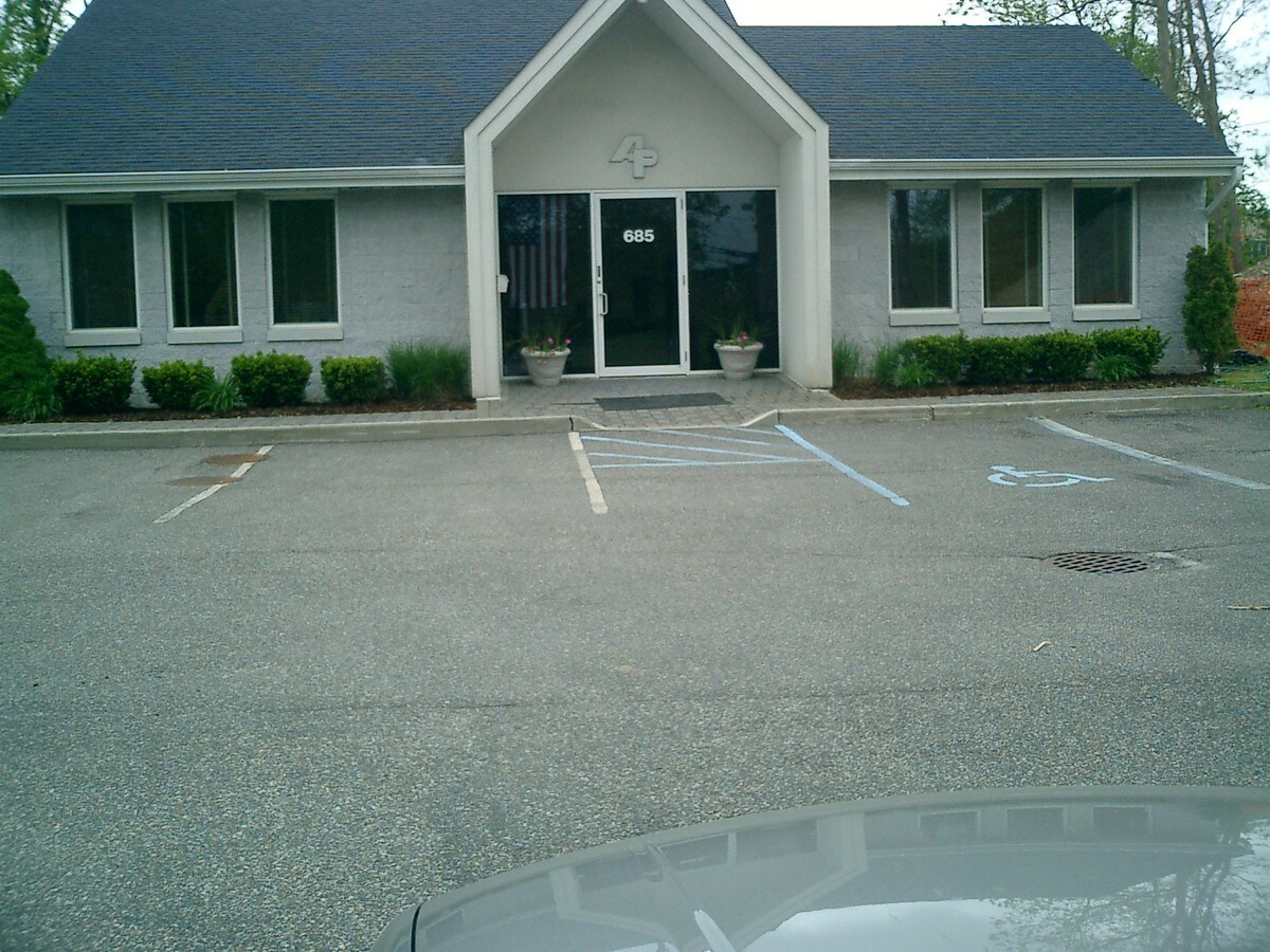 685 Old Willets Path, Hauppauge, NY 11788