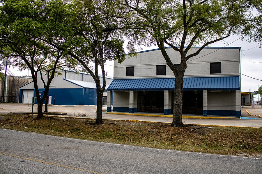3526-3530 Lang Rd, Houston, TX for lease Primary Photo- Image 1 of 4