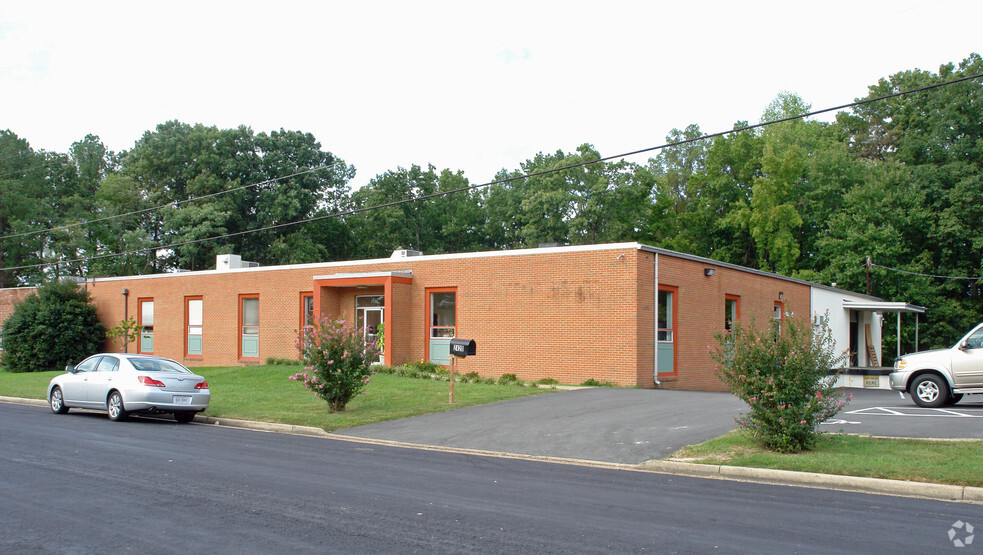 2420 Grenoble Rd, Richmond, VA for lease - Building Photo - Image 1 of 21