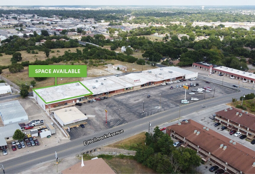201 E Hallmark Ave, Killeen, TX for lease - Building Photo - Image 1 of 6