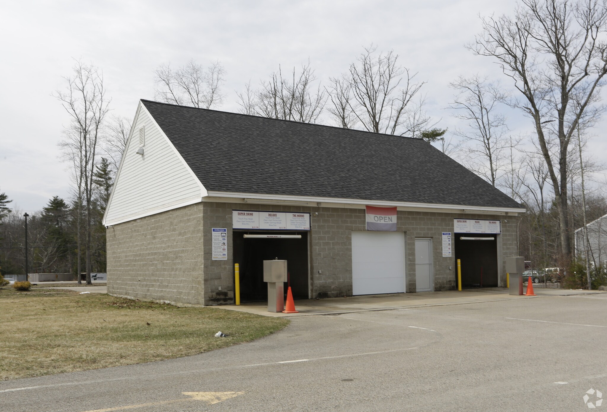 7 Maclellan Dr, Eliot, ME for sale Primary Photo- Image 1 of 1