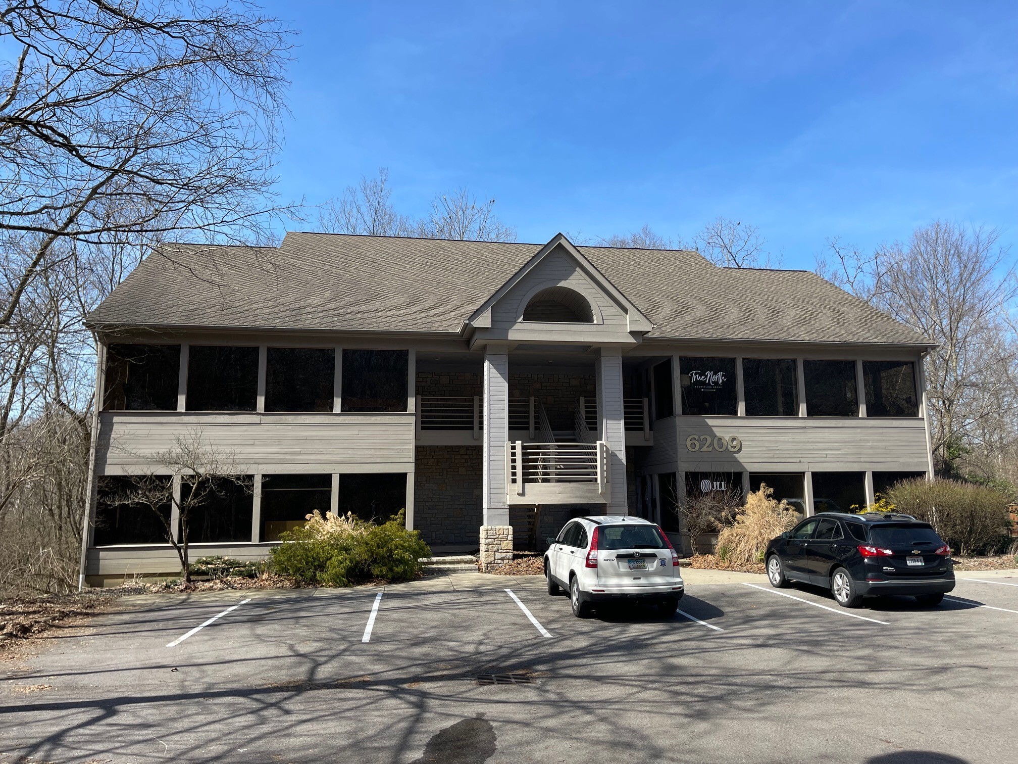 6209 Riverside Dr, Dublin, OH for lease Building Photo- Image 1 of 13