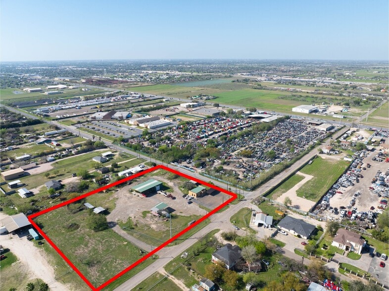 101 E Crockett Ave, Alamo, TX for sale - Building Photo - Image 2 of 22