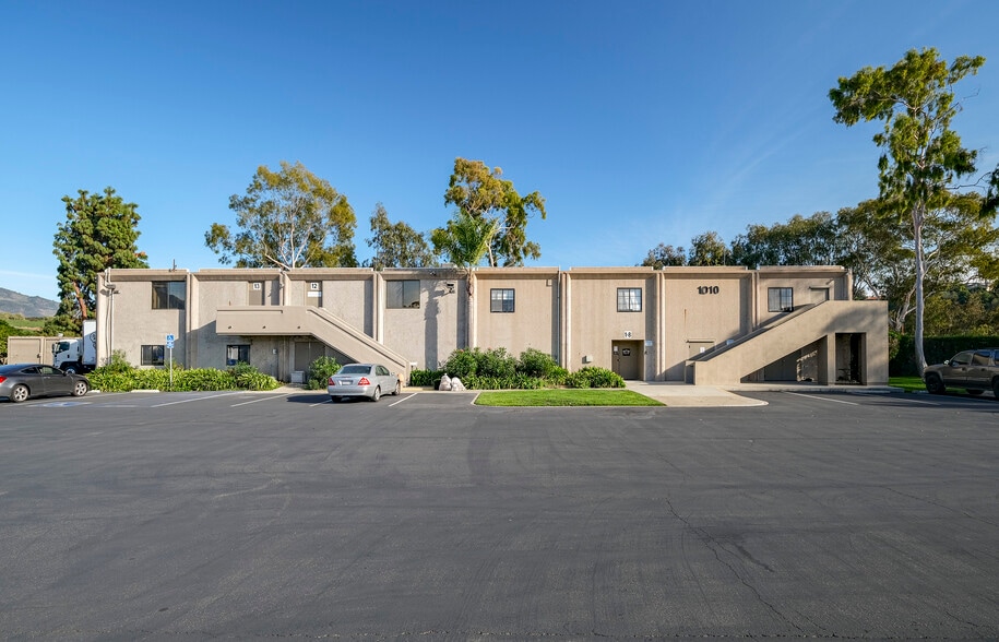 1010 Cindy Ln, Carpinteria, CA for lease - Building Photo - Image 2 of 2