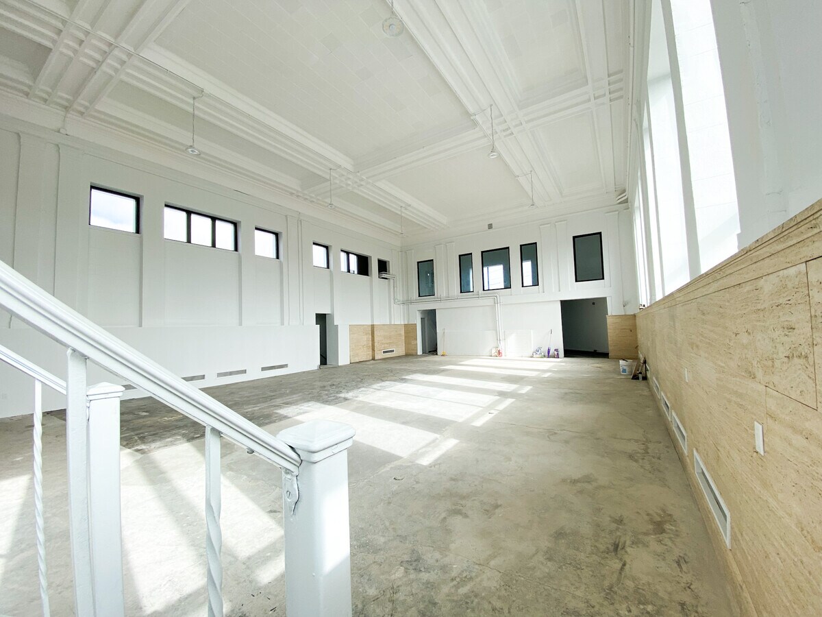 View Photo