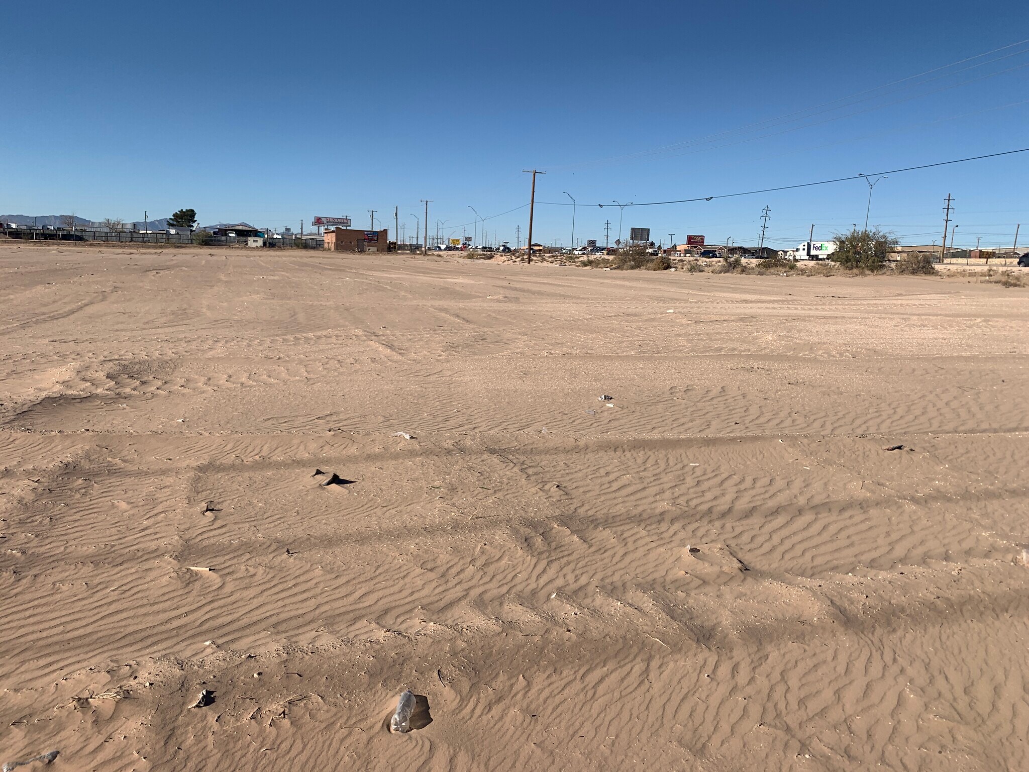 11320 Gateway Blvd E, El Paso, TX for sale Building Photo- Image 1 of 1