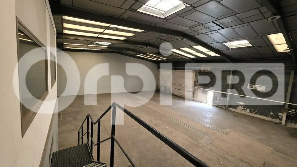 Industrial in Soissons for lease - Interior Photo - Image 1 of 4