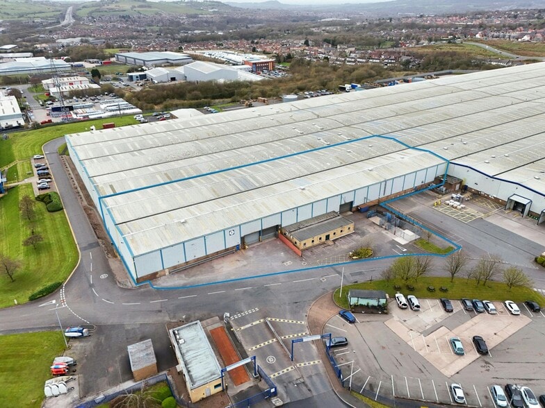 Walker Industrial Estate, Walker Rd, Blackburn for lease - Building Photo - Image 2 of 28