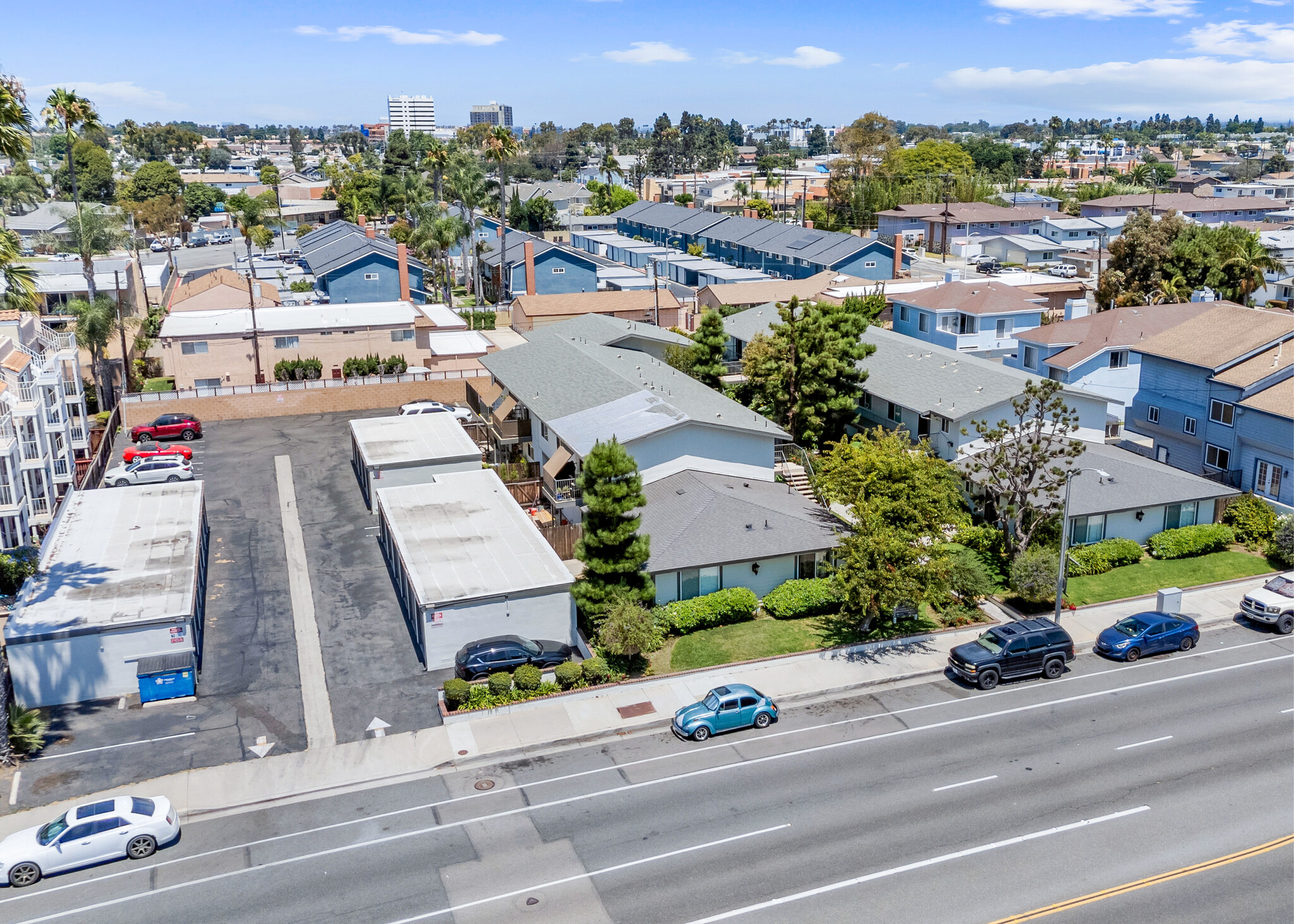 7701 Yorktown Ave, Huntington Beach, CA for sale Aerial- Image 1 of 11