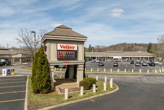 More details for 1562 Akron Peninsula Rd, Akron, OH - Retail for Sale