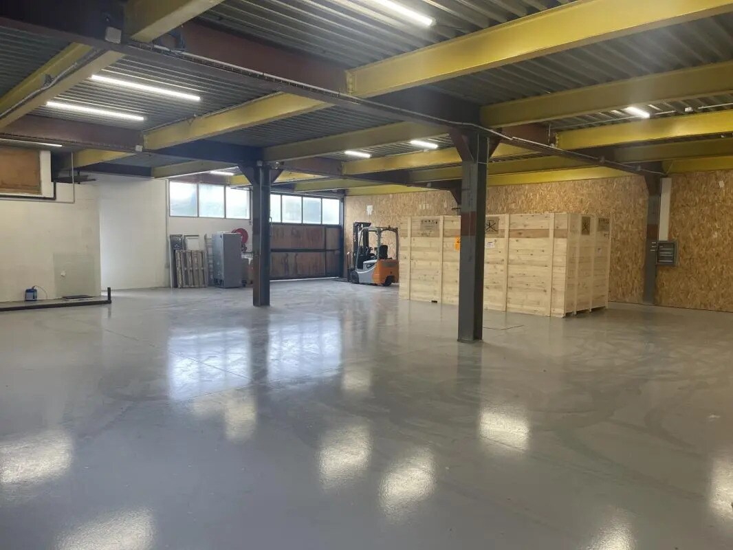 Industrial in Colomars for lease Interior Photo- Image 1 of 8