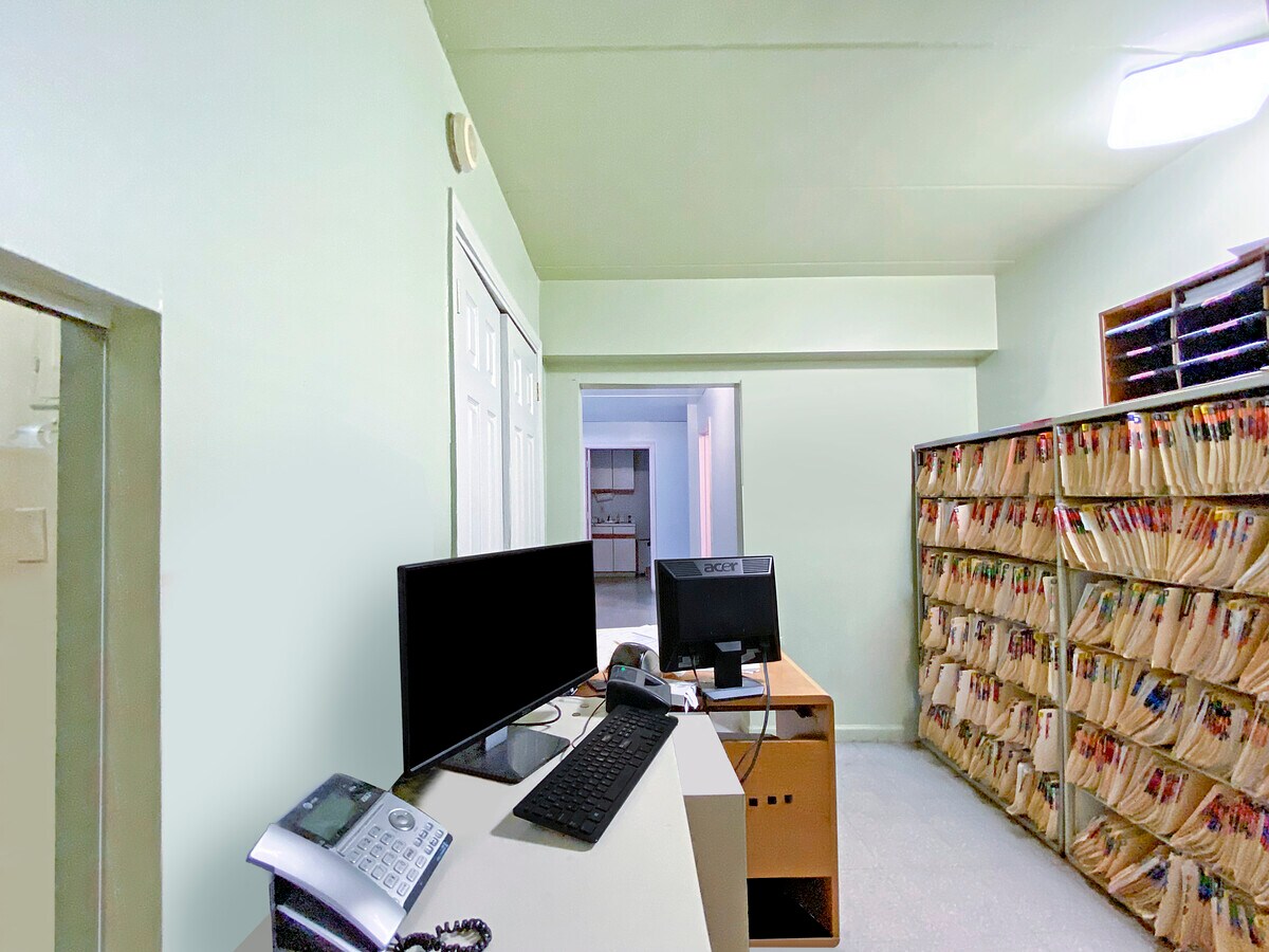 5616 Seabury St, Elmhurst, NY 11373