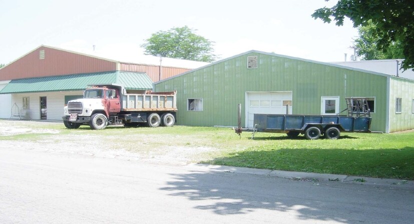 1708 Sprott St, Auburn, IN for sale Primary Photo- Image 1 of 1