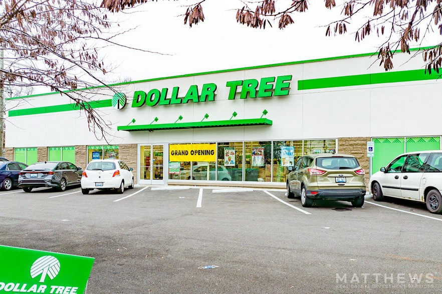 706 W Main St, Henryetta, OK for sale - Building Photo - Image 2 of 3