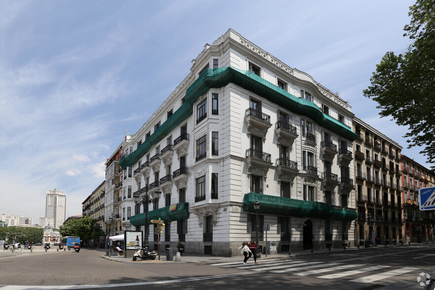 Office in Madrid, Madrid for lease - Primary Photo - Image 1 of 1