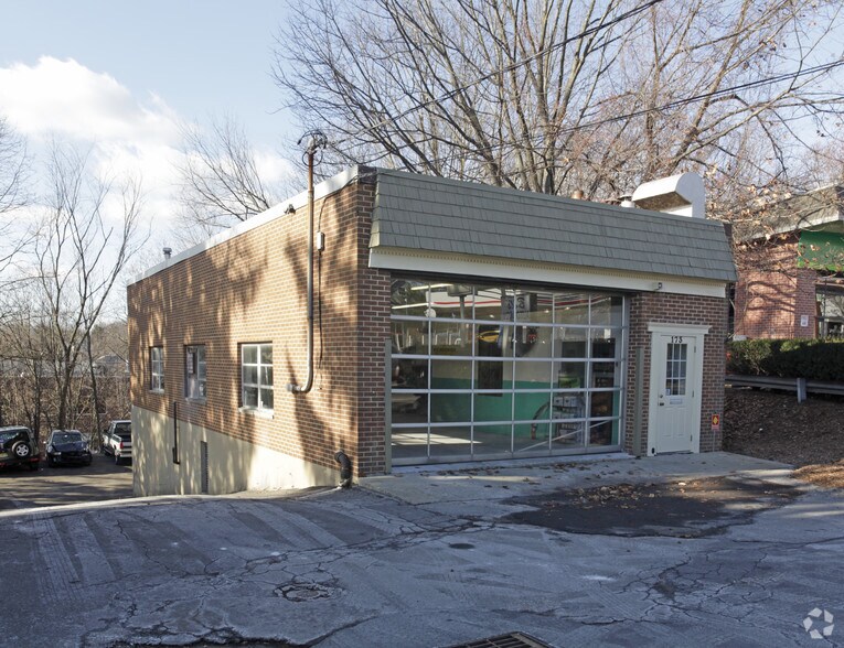 173 Noroton Ave, Darien, CT for sale - Primary Photo - Image 1 of 1