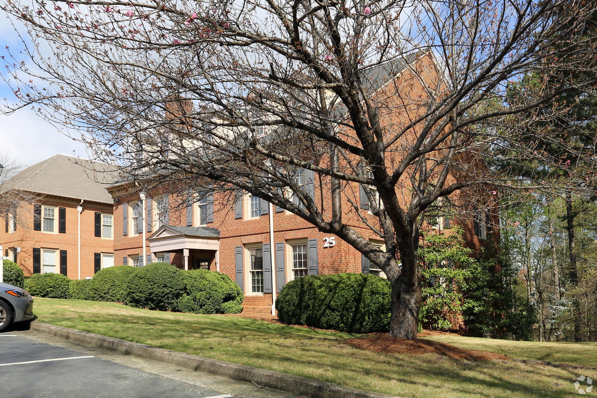 1827 Powers Ferry Rd SE, Atlanta, GA for sale Primary Photo- Image 1 of 1