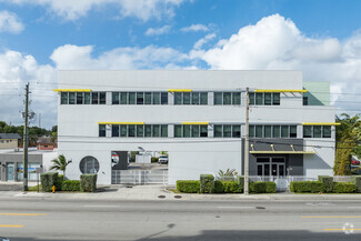 Prominent Building Signage Opportunity - Drive Through Restaurant