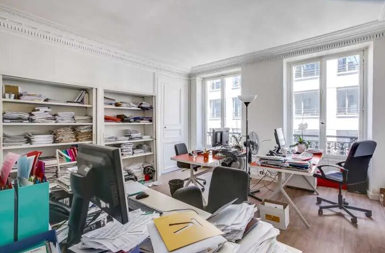 11 Rue De Provence, Paris for lease Interior Photo- Image 1 of 10