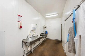 53 Wittenberg Dr, Canning Vale for lease Interior Photo- Image 2 of 4