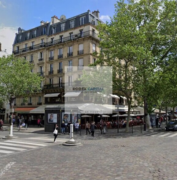 Retail in Paris for lease - Building Photo - Image 2 of 3