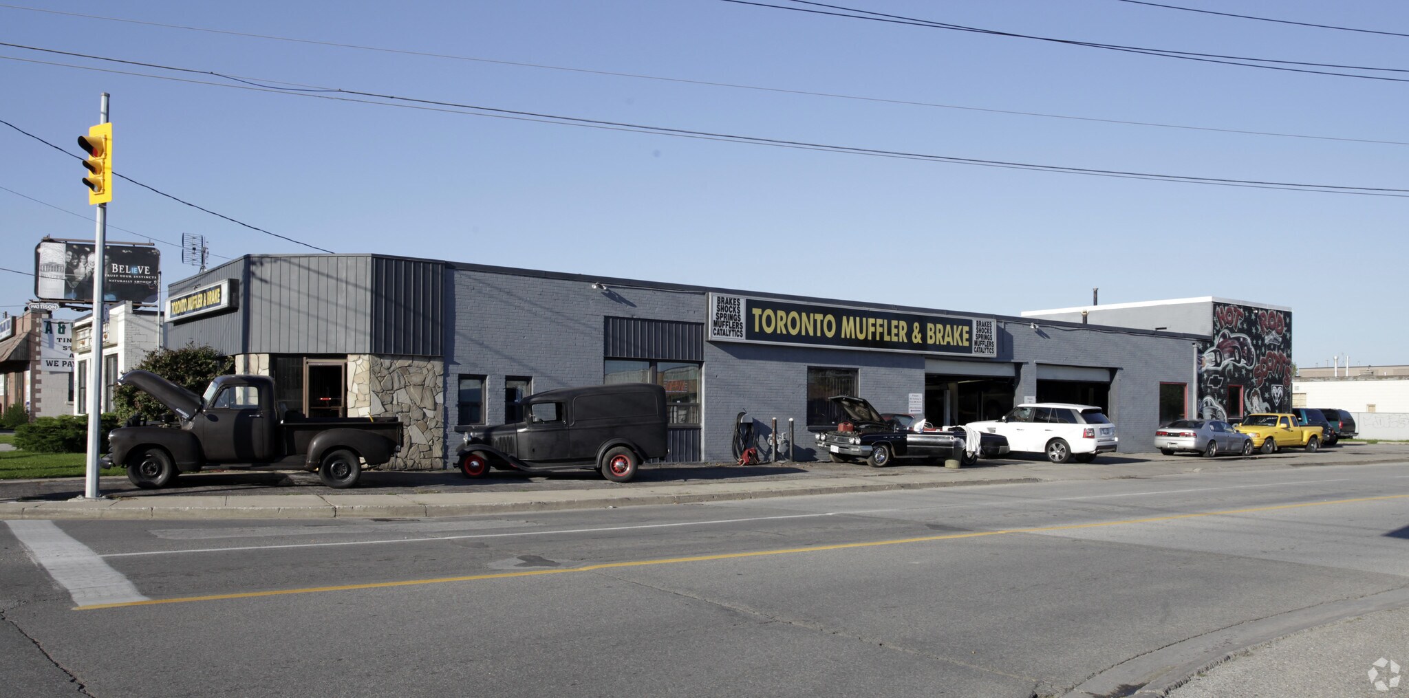 815 Kipling Ave, Toronto, ON for sale Primary Photo- Image 1 of 1