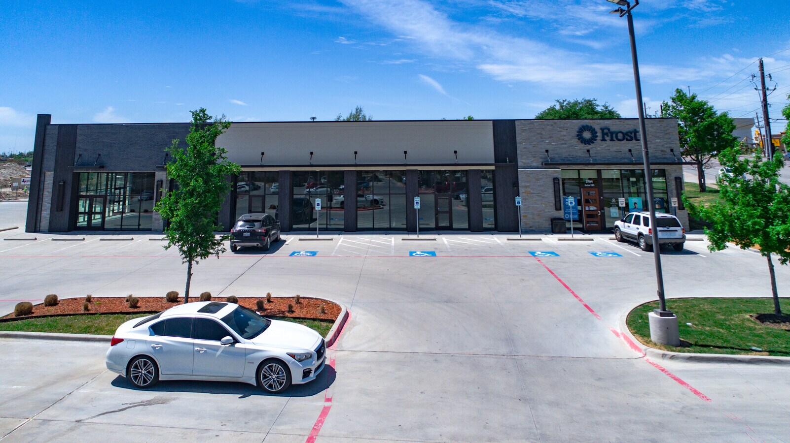 3662 W Camp Wisdom Rd, Dallas, TX 75237