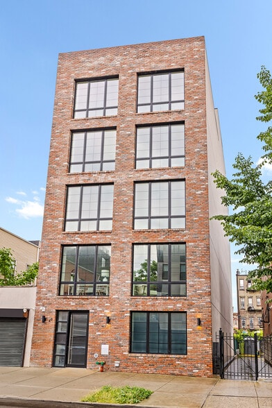40 Schaefer St, Brooklyn, NY for sale - Building Photo - Image 1 of 11
