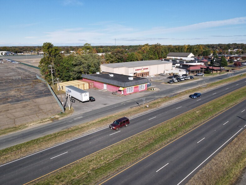 4905 Patriot Hwy, Fredericksburg, VA for lease - Building Photo - Image 2 of 4