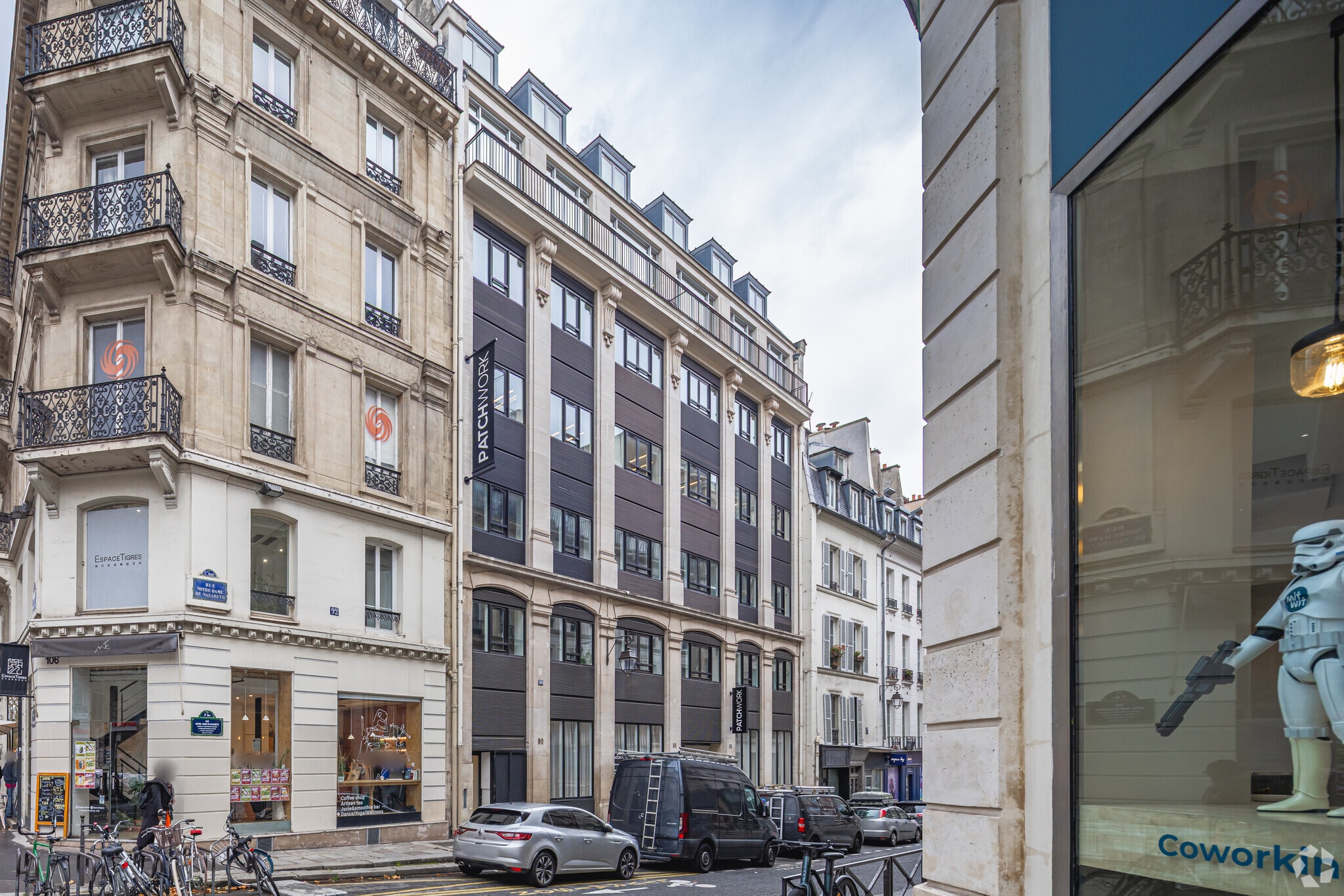 86-90 Rue Notre-Dame De Nazareth, Paris for lease Primary Photo- Image 1 of 4