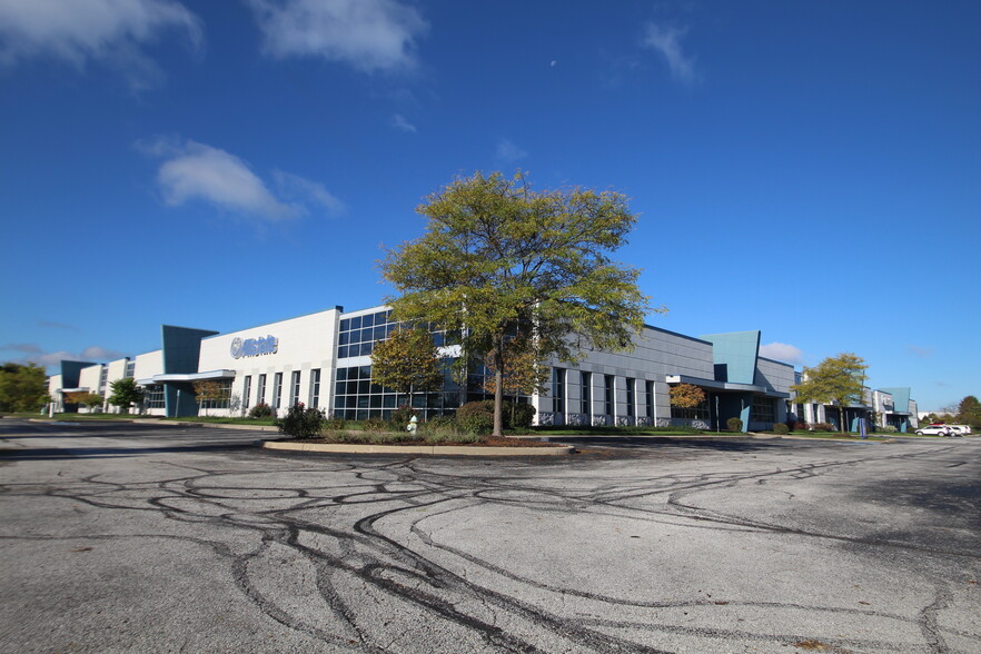 5757 Decatur Blvd, Indianapolis, IN for lease - Building Photo - Image 1 of 4