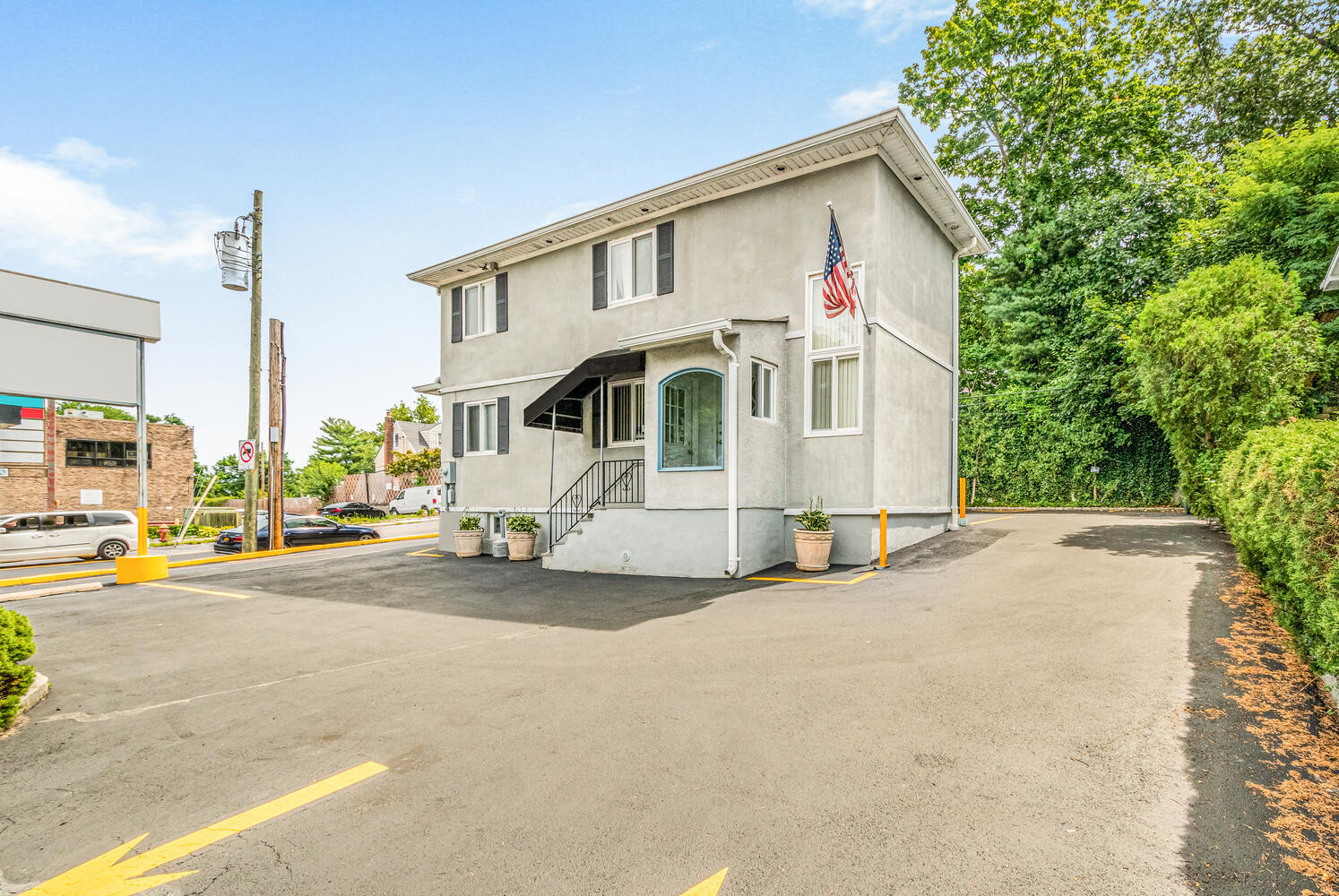 2132 Central Park Ave, Yonkers, NY for sale Building Photo- Image 1 of 1