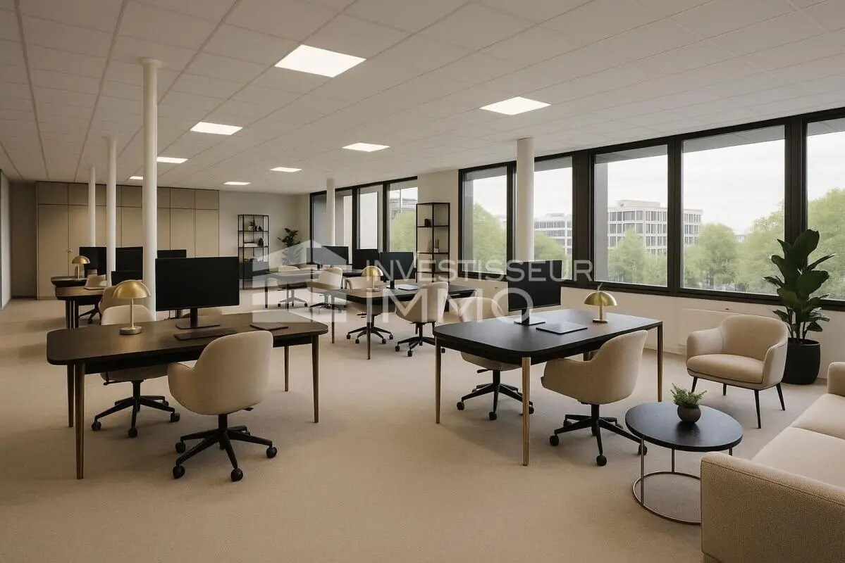 Office in Villeneuve-Saint-Georges for lease Interior Photo- Image 1 of 6