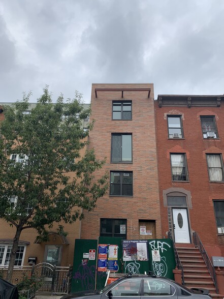 101 S 4th St, Brooklyn, NY for sale - Primary Photo - Image 1 of 1